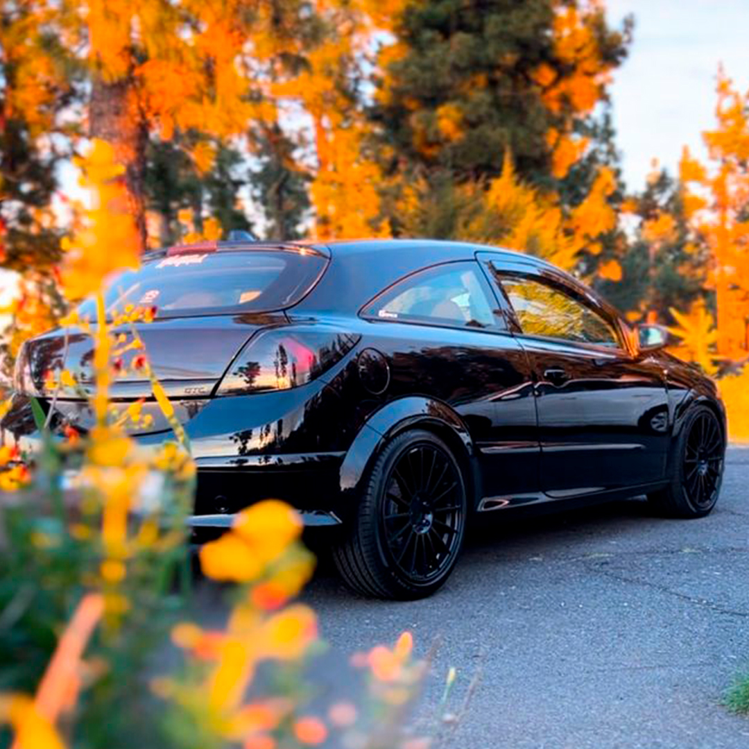 AutoPremierOpel's tweet photo. 📸 @alvarophotograph, @dark_gtc y @victor.narvaez.1654

Si tú también quieres aparecer aquí, comparte una foto de una escapada a bordo de tu Opel con el #OpelLover 💛 https://t.co/SHzqIjGVGe