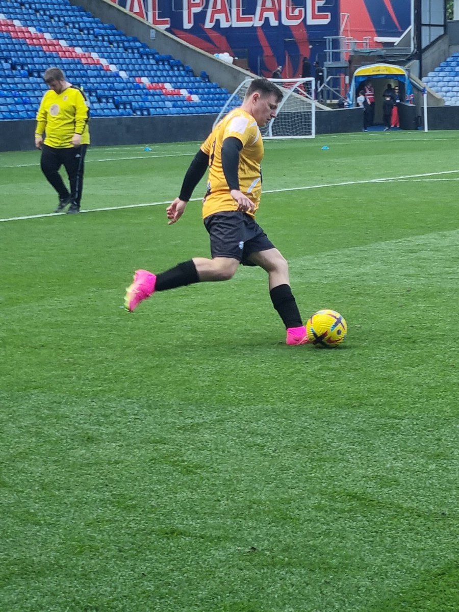 DOC_erc20's tweet image. @TheShibLord1 getting that foot fired up 💥💥💥

#DOCfc #weareDOC