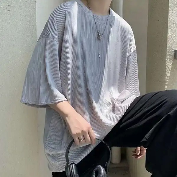 Mocolist_shop's tweet image. 3colors 快適で通気性抜群 S-3XL シンプル 無地 ラウンドネック 五分袖 Tシャツ
商品番号：【47558】 
詳細はこちら► 
urlnb.com/zQ11pAvH
#3colors
#快適で通気性抜群
#S-3XL
#シンプル
#無地 
#ラウンドネック
#五分袖 
#Tシャツ