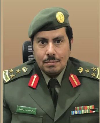 AJELNEWS24's tweet photo. وفاة العميد "سالم السهلي" -رحمه الله- غرقاً داخل البحر بعد محاولته إنقاذ ابنه الصغير حين سباحته على شاطيء نصف القمر في المنطقة الشرقية .

(العربية) https://t.co/JOgTiDBeYB