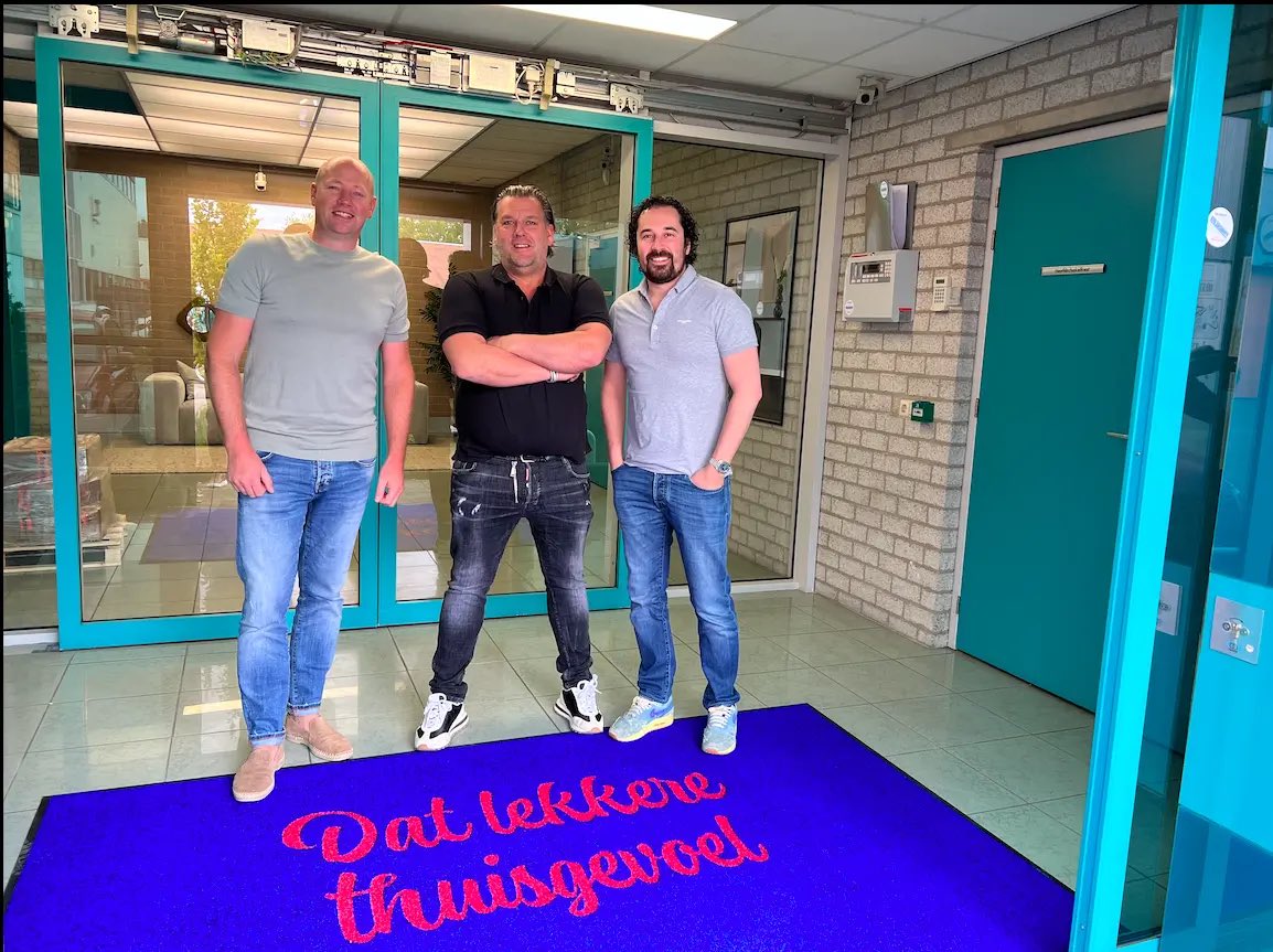 InteriorBizz's tweet photo. @HacoWonenSlapen #Purmerend opent vandaag haar vestiging in Purmerend. Numero 31! Interview Derek Lancee. #’DatLekkereThuisgevoel’

https://t.co/v23oYEvxZ7 https://t.co/cAnIwZLPHx