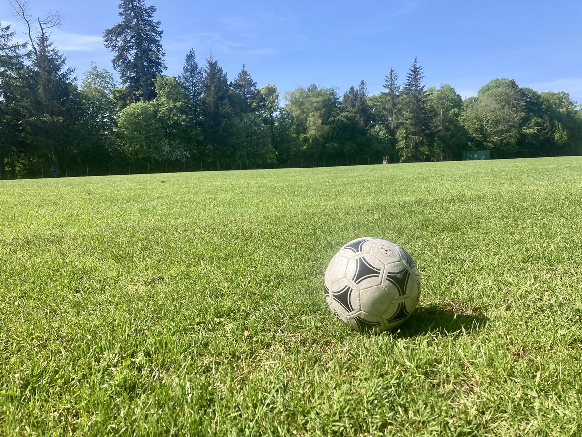 150th ANNIVERSARY

Enjoy the Big Kickabout and we have left a ball at KGV park in Banchory for you to have a game. 👍⚽️

#WeekofFootball