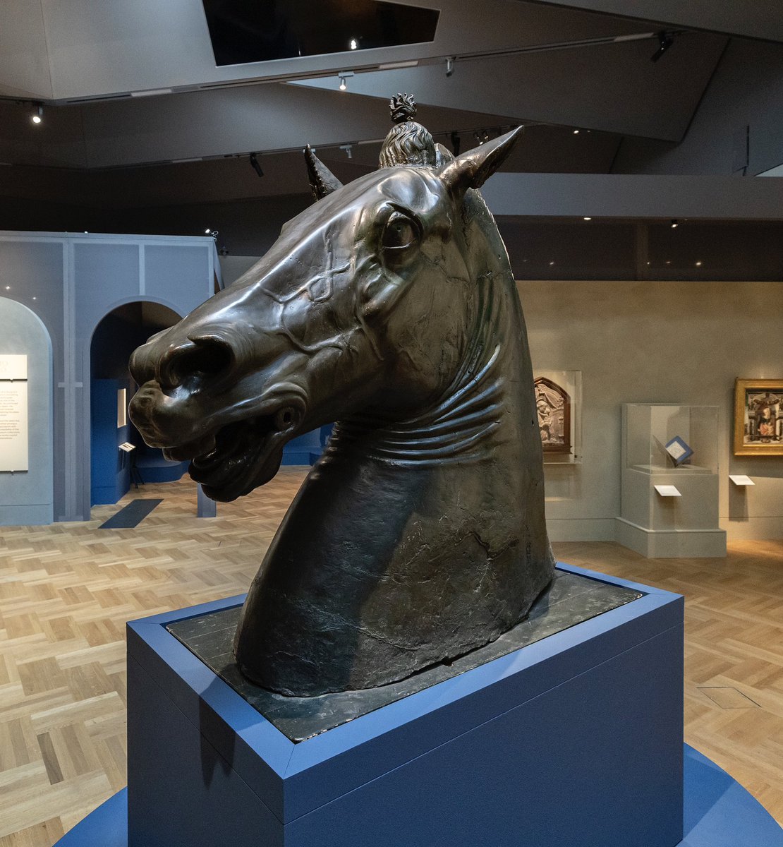 V&A tweet media