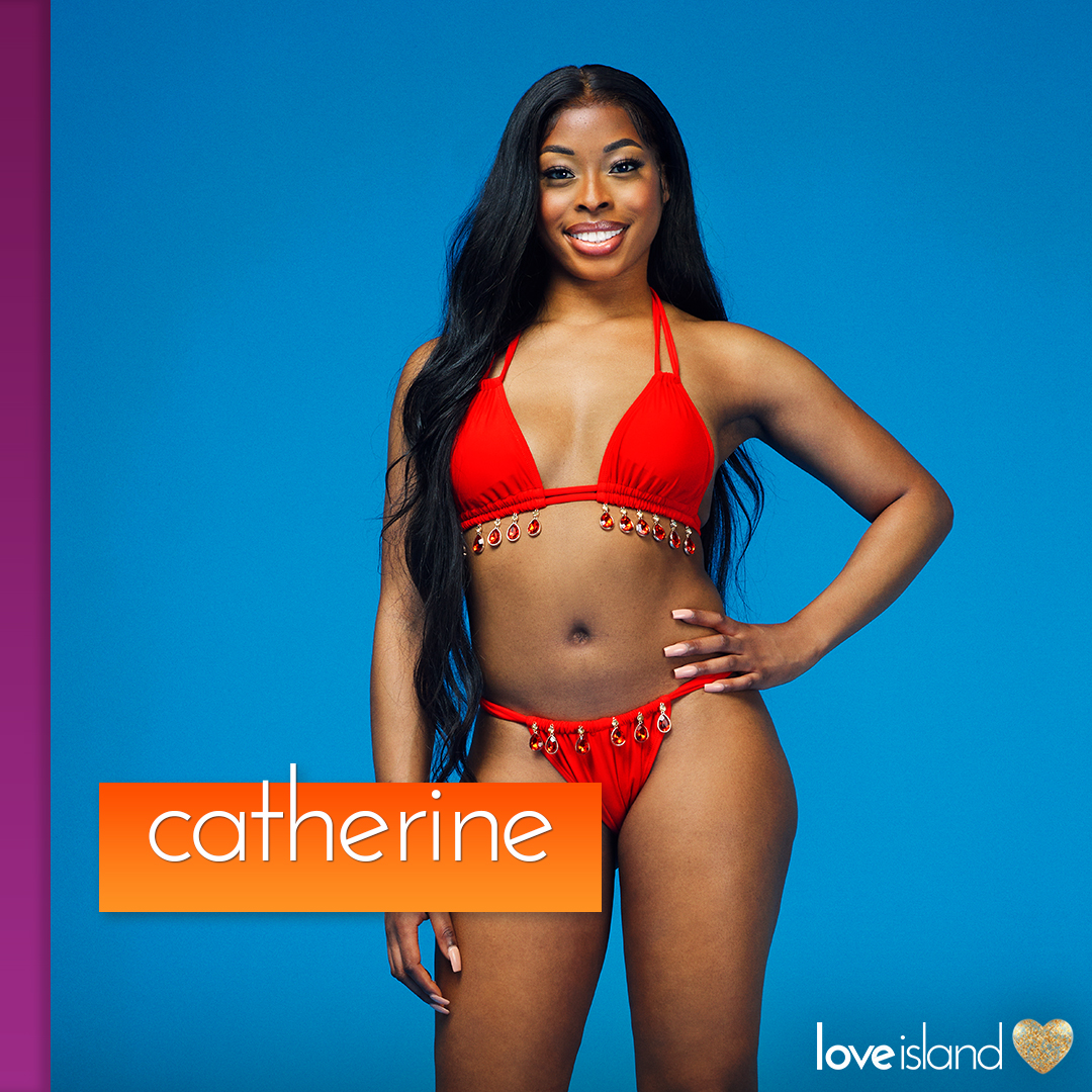 Goodbye Dublin, hello Mallorca! 👋  Will commercial real estate agent Catherine seal a perfect deal?  #LoveIsland