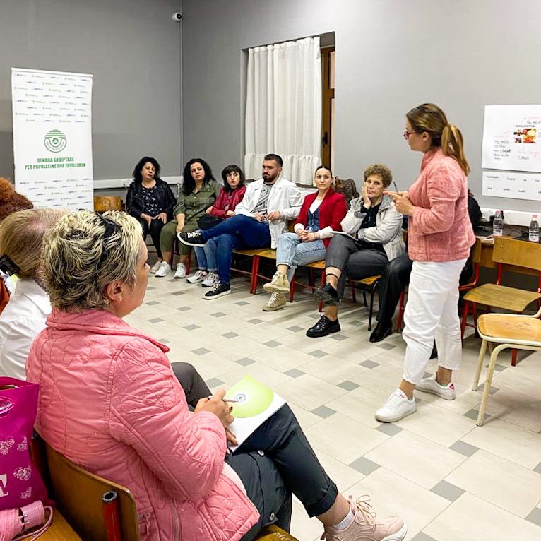 acpd_al's tweet photo. “Qendra Shqiptare për Popullsinë dhe Zhvillimin” me mbështetjen e @ippfen në kuadër të projektit “Flag System” ka organizuar trajnime me mësuesit dhe psikologë të📚shkollës 9-vjecare “Sevasti Qiriazi” 📍Korcë.

#FlagSystem #IPPF #ACPD
#sexualhealth #sexeducation #sexualbehaviour https://t.co/kLZrWq1kkq