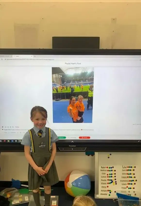 📸 | 🥹 

LOVE THIS!  Paulie, P2 pupil from St John's Primary in Barrhead and one of our mega young fans talking about our title success at Show and Tell. 

Championing Women and Girls is what we are all about. Girls like Paulie CAN look up to players like <a href="/maireadFultonxx/">Mairead Fulton</a> . 🧡🖤