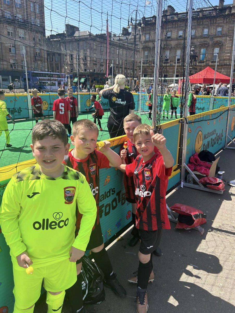 #WeekofFootball
To celelbrate 150 years of Scottish Football - Our 2014s @FunFootballUK sessions at George Square today @ScotFAWest @ScottishFA @GlasgowCC