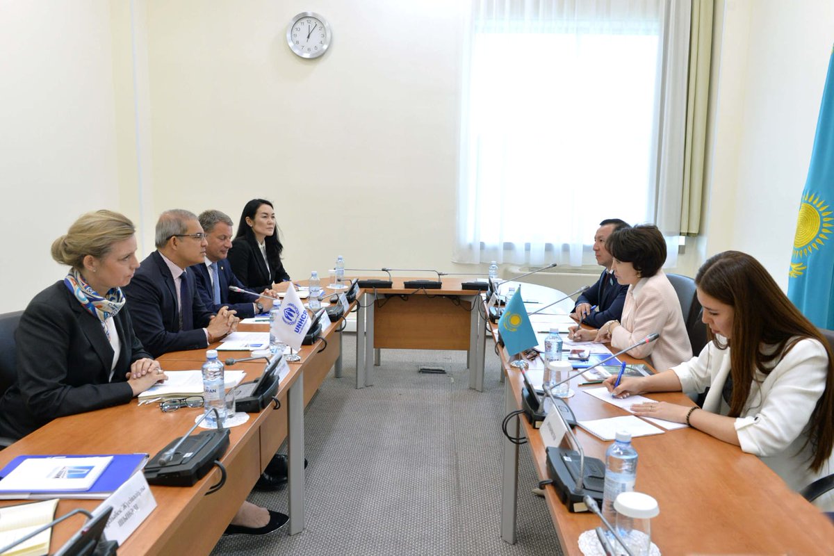 Good to be in Kazakhstan ahead of roundtable on statelessness and to meet with key government partners, donors and UN colleagues working collectively to #EndStatelessness in Central Asia.