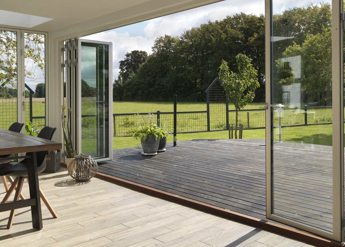 CarlsonWindows tweet picture
