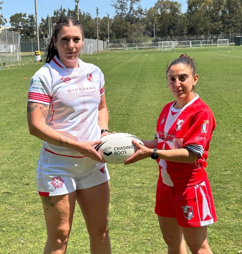 chasingroos's tweet photo. 🇲🇹 It’s good to see that the 10 balls that @PhillBrowne donated to the @maltaRL on behalf of the Chasing Roos shop have arrived and are being put to good use in Malta.

📺 All due to the @YouTube channel hitting 1k subscribers. Make sure to take a look

�� https://t.co/O6kdNudcm4 https://t.co/tDjIU701a8