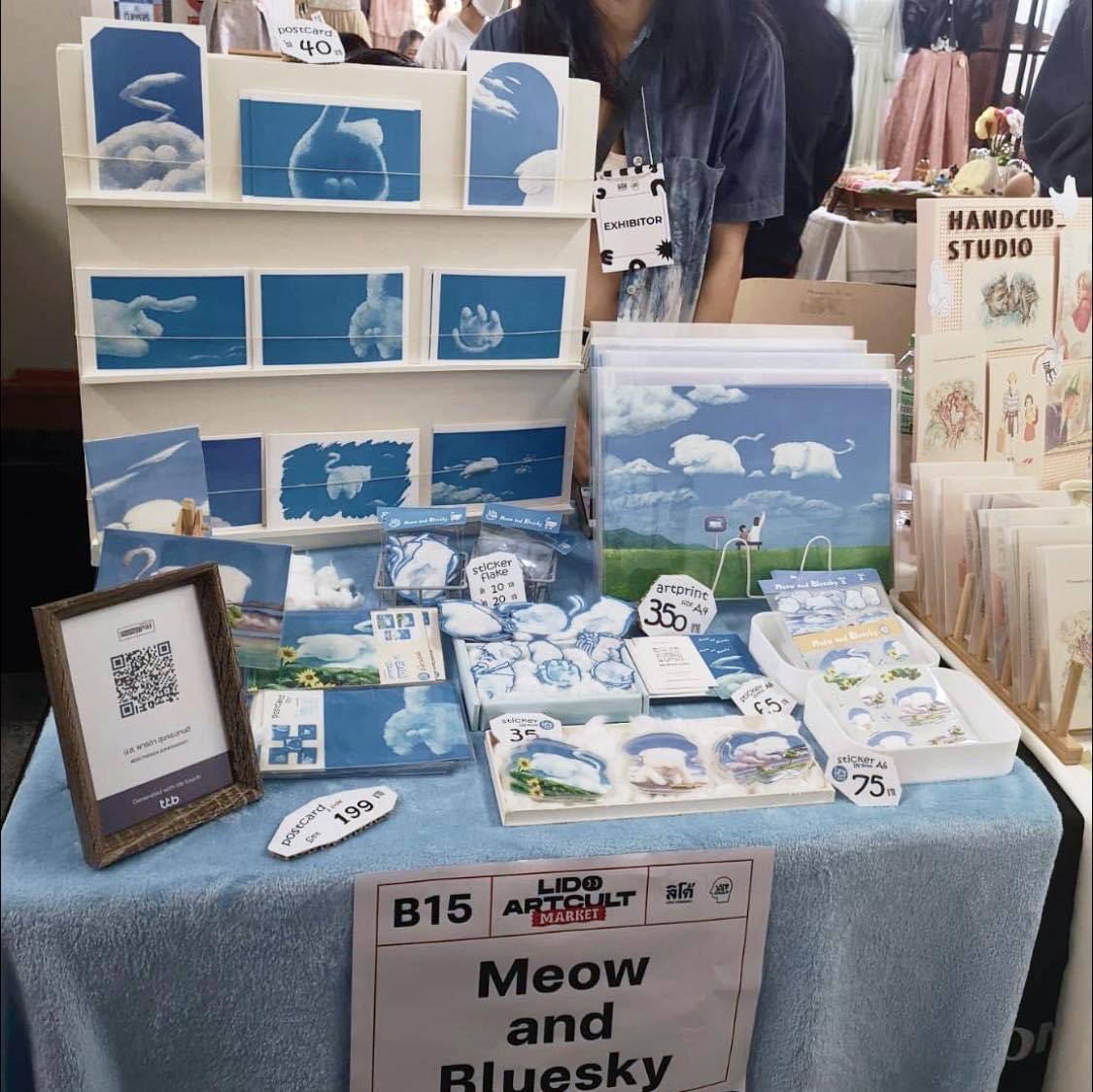 ส.-อา.ที่ผ่านมาเอาลายเส้นน้องแมวก้อนเมฆ <a href="/mbs_bypararrinn/">meowandbluesky</a> ไปออกบูธงาน #LIDOARTCULT ซึ่งจัดเป็นครั้งแรกมาคับ 

หลายๆอย่างมันดีมากๆเรย เลยอยากเขียนรีวิวเล็กๆน้อยๆสักหน่อย เผื่อเพื่อนๆศิลปินคนอื่นๆ 

อีกแอคเพื่อนๆน้อย เลยมาลงในนี้ดีกว่า 😂

รีวิวไว้ในเธรดด้านล่างนะคับ