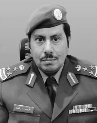 وفاة العميد #سالم_السهلي غرقاً بعد محاولته إنقاذ ابنه الصغير أثناء سباحته على شاطئ نصف القمر.

-