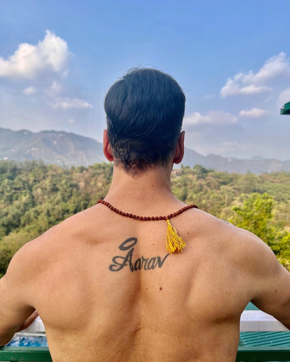 #Repost 
By My Guru ji Shri @akshaykumar 🙏🏻
Wrapped up an amazing shoot schedule in the amazing Devbhoomi. Love you Uttarakhand ♥️ Hope to be back soon.
                 हर हर महादेव 🙏🏻
#Uttarakhand , #AkshayKumar𓃵 , 
#Khiladikumar ,