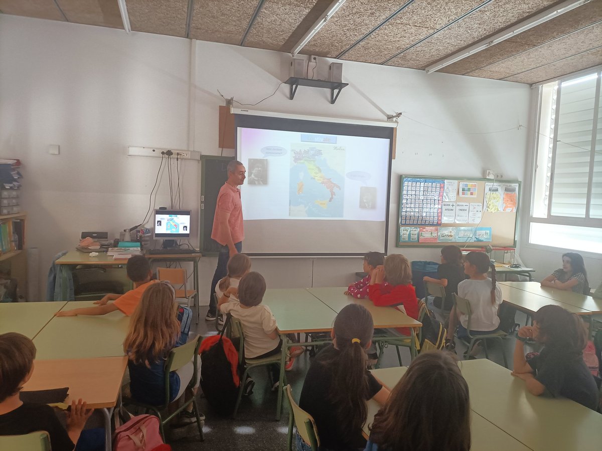 Escola Pit-Roig tweet media