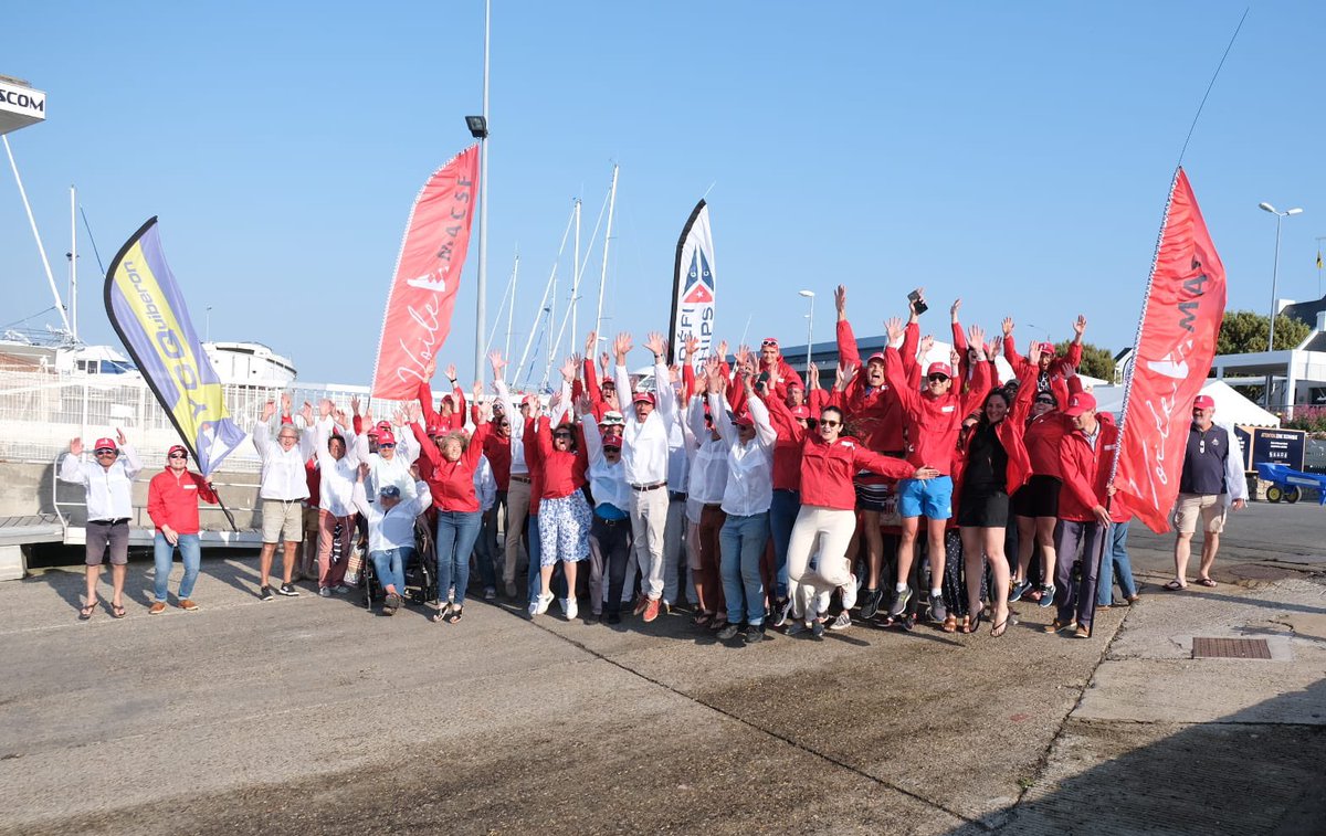 [#DefidesMidships] C’est l’heure de la remise des trophées #MACSF qui conclut cette 3e édition. Bravo aux 18 équipages qui nous ont offert 3 jours de belle compétition nautique ! Et plus particulièrement aux 46 étudiants en santé dont 5 écoles finissent dans le top 10 🤩