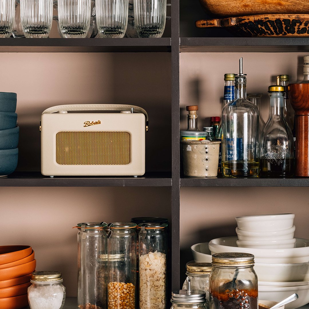 A stand-out piece on any shelf.

The radio shown is a Revival iStream 3L Cream; visit our website for more details.

#robertsradio #radio #shelfdecor #shelfdesign