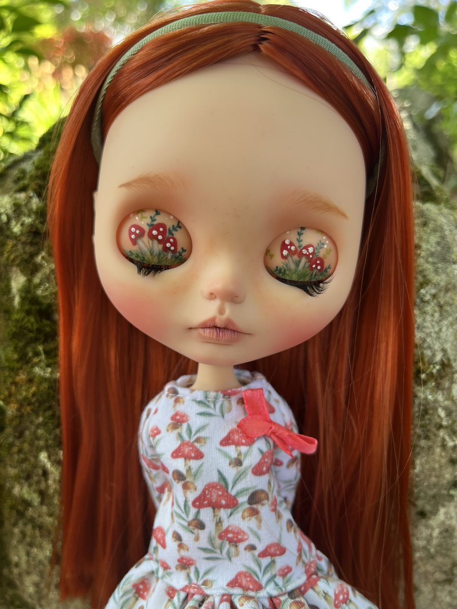 Y que me decís de sus párpados?🍄

#amor #arte #artesania #blythe #blythecustom #blythedoll #hechoamano #muñeca