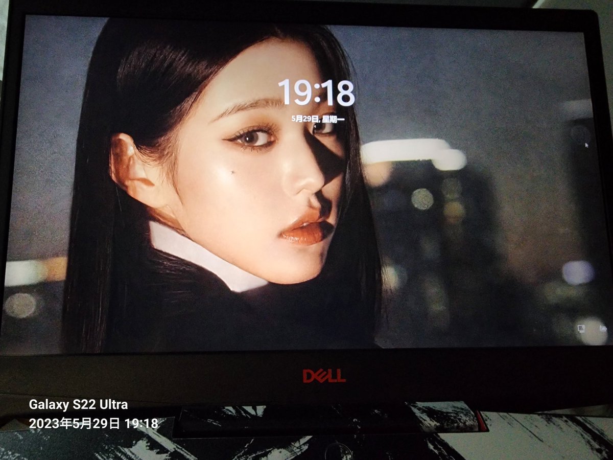chenbanze's tweet photo. #wonyoung wallpaper. https://t.co/IIHAsmQreU