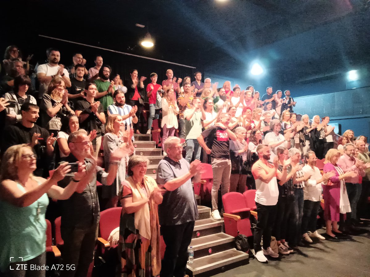 CulturaOrgullo's tweet photo. Estreno en el Teatro Salvador Távora, de Sevilla, de la obra JULIA CÉSAR, O REVENTANDO A SHAKESPEARE de la compañía Escena4 Producciones. Dentro de la programación del 7 El FOC Cultura con Orgullo
#elfoc7 https://t.co/fgOkqb6HLo