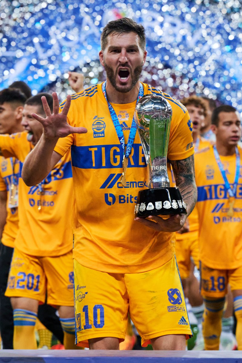 CARLOSLGUERRERO's tweet photo. El alma no envejece. 

[📷mexsport] https://t.co/qpuQgbtb3a