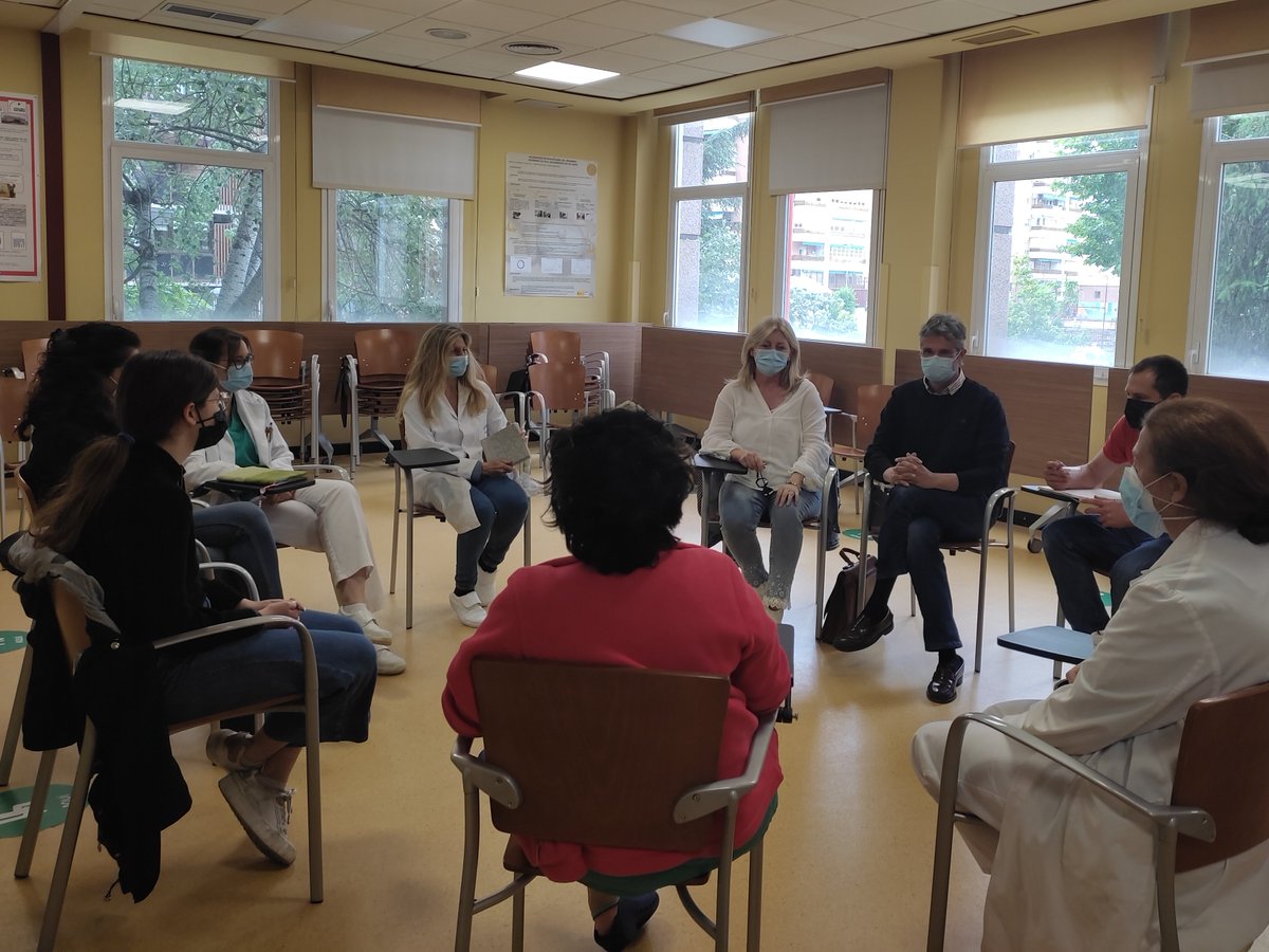 CreCeadac's tweet photo. 🗣️El pasado viernes en el #Ceadac, tuvo lugar la presentación del dispositivo THOT, diseñado por Liberia Community (@liberiaco ), a las logopedas del centro.

🔗Más información: https://t.co/fCEZieNnGz https://t.co/I1ISMpV5id