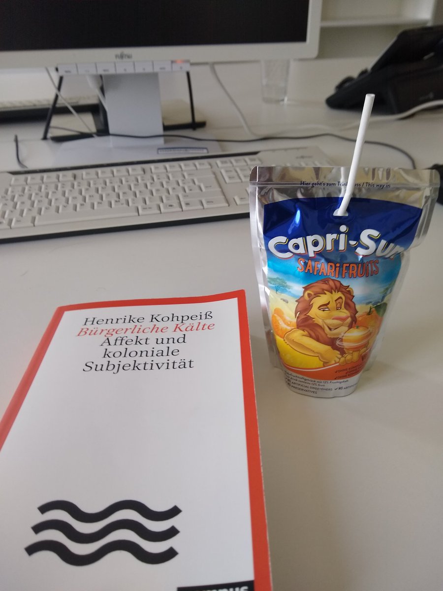 Büro-Kälte am sommerlichen Pfingstmontag