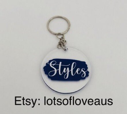 Get a personalised keyring with any name or even the name of your fav One Direction member! 

Mix &amp; match with many colour combinations! 

DM or shop our Etsy store below.

Etsy store: etsy.com/au/shop/lotsof…

Follow us on Instagram: lotsofloveau