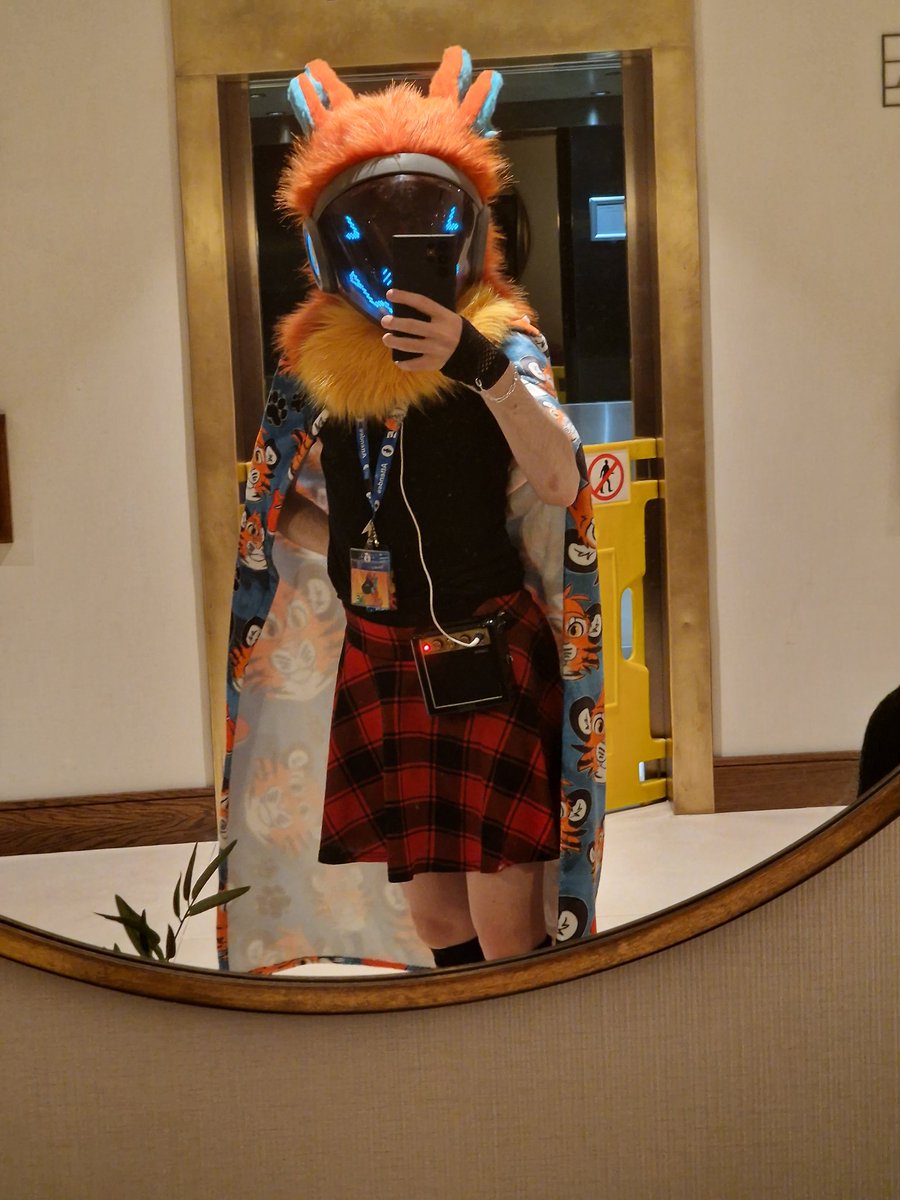 QuibbleDJ's tweet photo. selfieee x 💅💅💅
#Confuzzled2023 https://t.co/YFeqlnRb5R