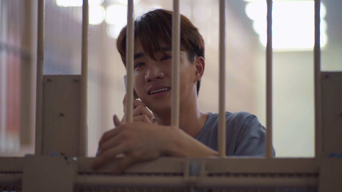 GMMTV's tweet photo. บีบหัวใจสุดๆ ออกมาไวๆ นะวิน #DoubleSavageFinalEP

#GMMTV
@ohmpawatt @perthppe @iiitoei https://t.co/HDQzMx98BN