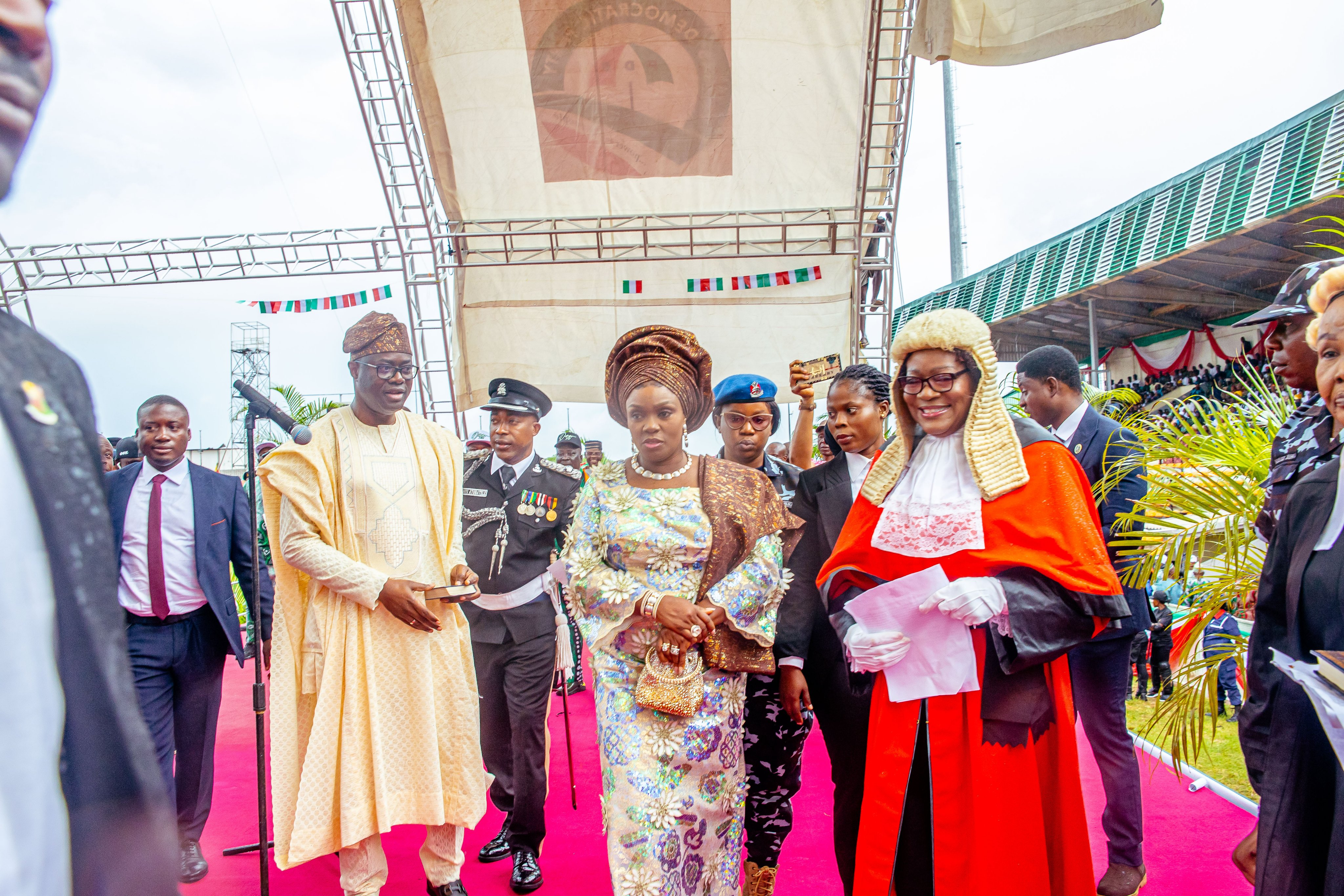 FxT-CjiXwBMWC_3?format=jpg&name=4096x4096 May 29:  Tinubu and 28 Nigerian Governors sworn in offices (Photos)
