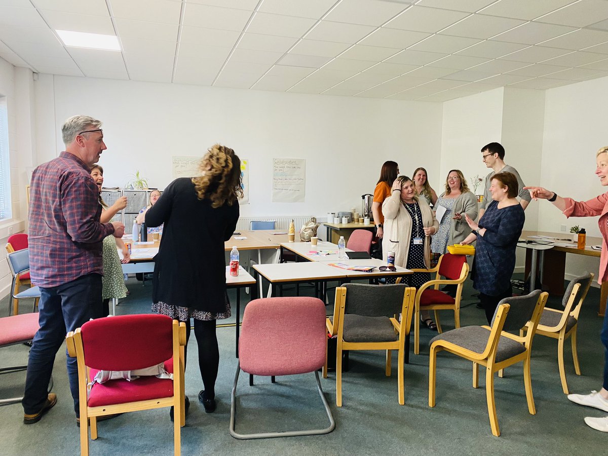 ResilienceLear1's tweet photo. Wow!! We can’t believe how many people came along to #CoffeeAndConnect today! We thought with it being a BH we’d not have great numbers… just goes to show, we should never assume!😉

Amazing day hearing about amazing services in our area. Huge success!

#TraumaInformedCommunity https://t.co/1xCuKnNiZt