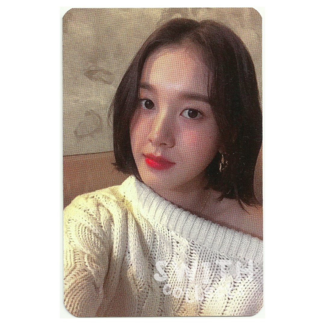 SWITHCollects's tweet photo. STAYC 06 - J STAR TO A YOUNG CULTURE Mokketshop POB

Era: So bad/STAR TO A YOUNG CULTURE
Retailer: Mokketshop
Round: 1 of 1
Card Type: Pre-order Benefit

#staycpcscans #swithcollects #staycphotocard #STAYC #J #재이 #kpopscans #staycscans https://t.co/h3B7P5ZmsH