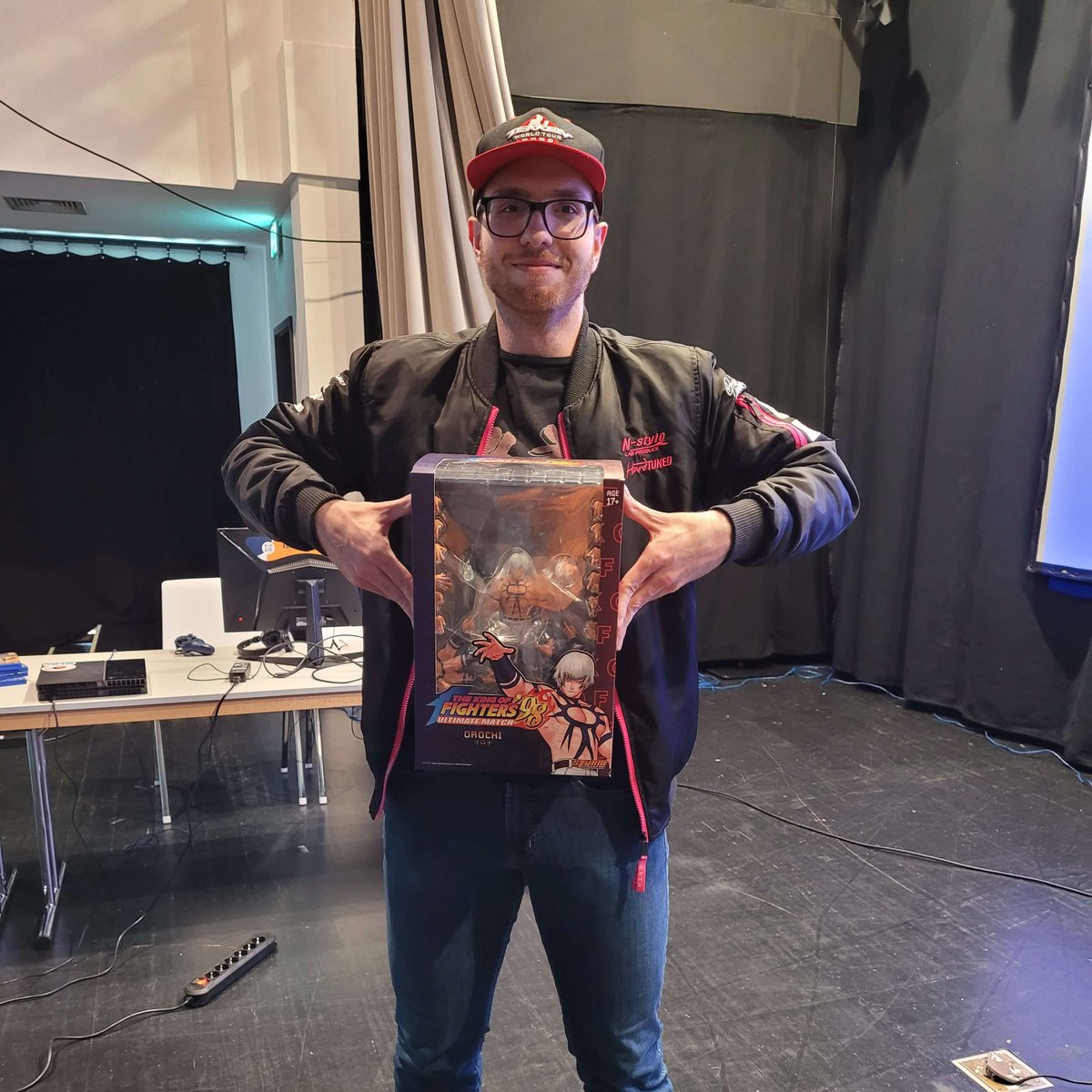 FightingCornerLux tweet media