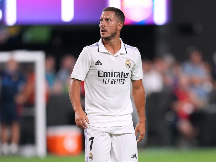 Hazard does not want to leave. Just like Bale did, he prefers to exhaust his contract even if it is without having minutes.

— <a href="/diarioas/">Diario AS</a>