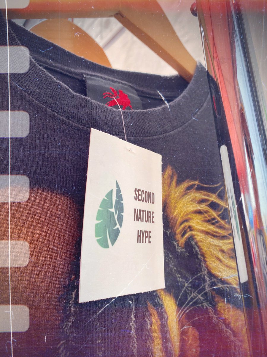 devancooper_'s tweet image. Fun times selling at the flea market this weekend 🌿🛒