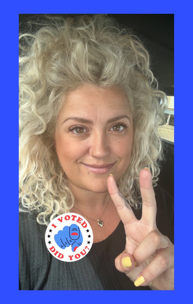 vitamindees's tweet photo. โJust because you do not take an interest in politics, doesnโt mean politics will not take an interest in you.โ
Proudly cast my first vote as an Albertan! ๐
#ABpride https://t.co/C2rOwDw9DF