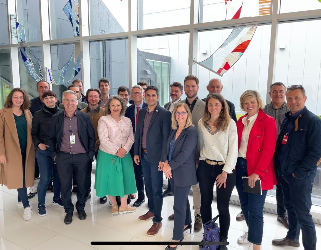 Fanny Bouton 🤖 tweet media