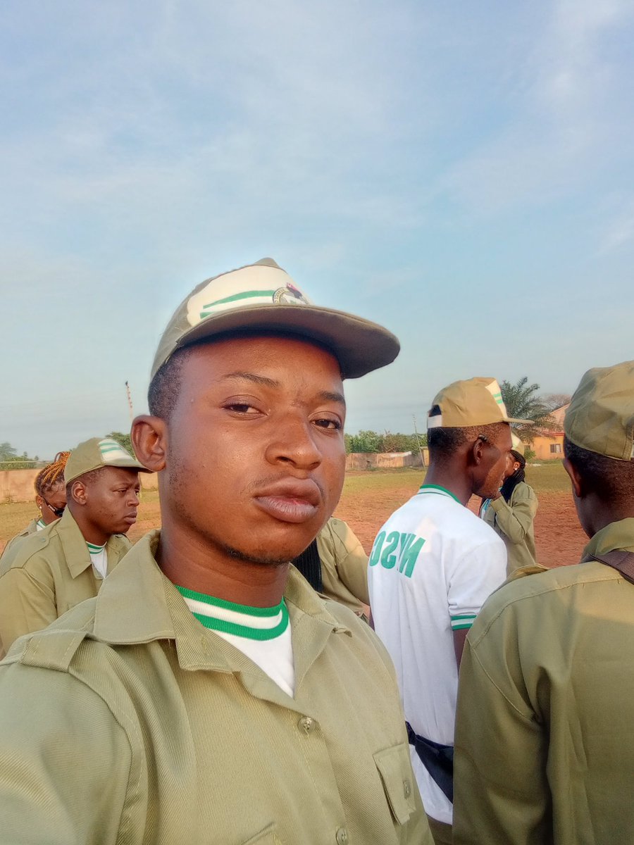 jiminto94's tweet photo. All smile to Nigeria https://t.co/Xu4KhXOuxJ