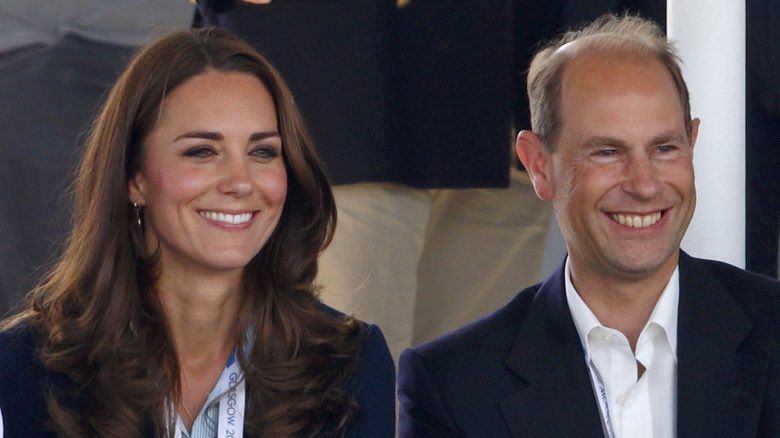'We were all thrilled to welcome Catherine into the family; she's absolutely lovely, very charming & a perfect companion for William. William's grown up with the attention but Catherine hasn't. My mother & father are understandably very protective of her.'
Prince Edward❤️3/15