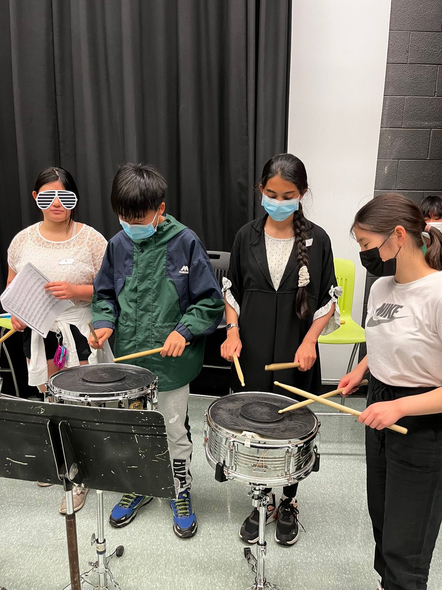 Area music day at <a href="/TDSB_BethuneCI/">Bethune CI</a>! Have fun over there, Lewis Lions! 🎵🎺 @LN10Alvarez <a href="/LC2_TDSB/">Learning Centre 2</a> <a href="/TDSB_Arts/">TDSB ARTS Dance Drama Music Media Arts Visual Arts</a>