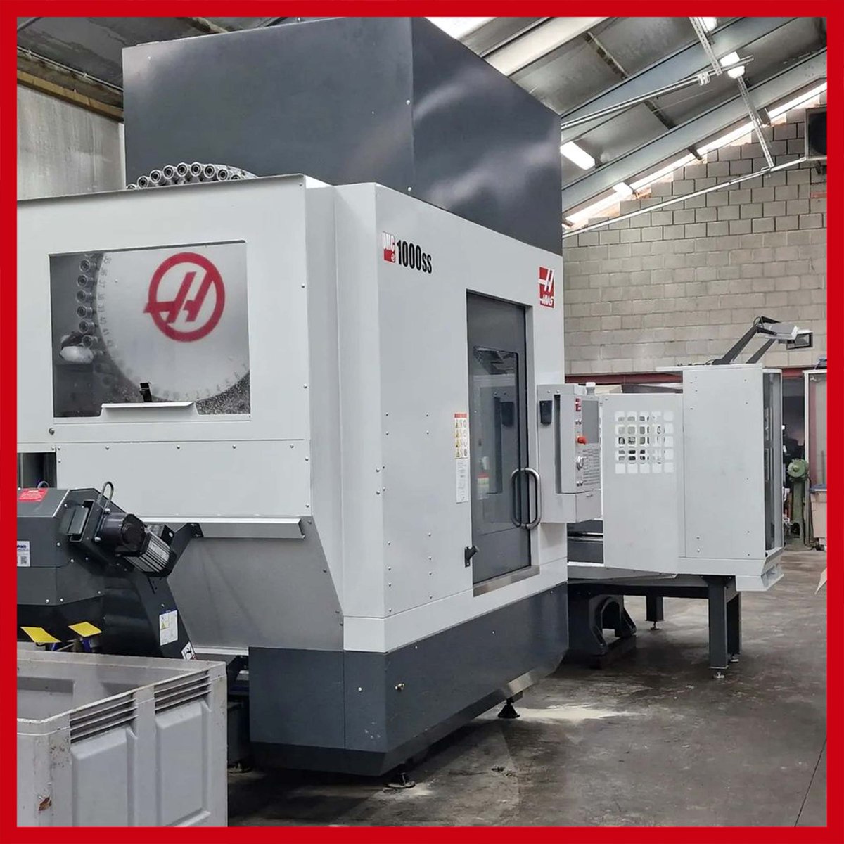 HaasUK's tweet photo. This 5-axis UMC-1000SS equipped with Pallet Pool installed by @bleyweert_cnc to increase their efficiency and productivity.
More info on Haas Pallet Pool systems: https://t.co/FIf7uKwYwe
#haascnc #palletpool https://t.co/u9HJ4cCOST