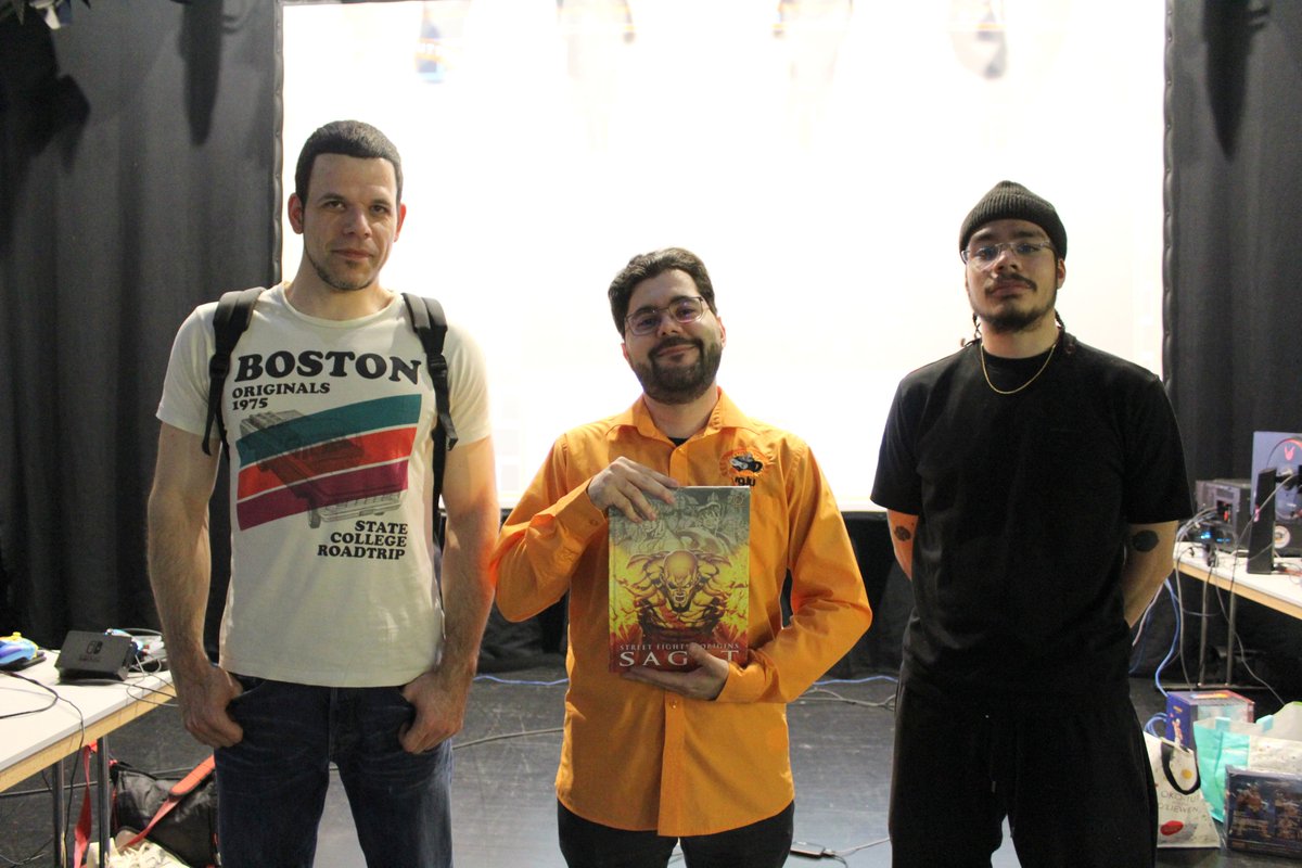 FightingCornerLux tweet media