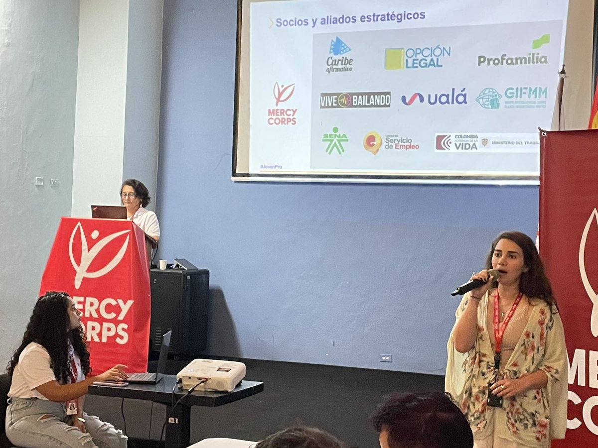 MercyCorpsCo's tweet photo. Marcela Duque, Gerente de #JovenPro habla de los aliadxs con los que trabaja este programa para jóvenes en Antioquia, Bolívar y Cesar enfocado en impulsar los emprendimientos y conectar los empleos con las personas. https://t.co/RBhtpX2dvk
