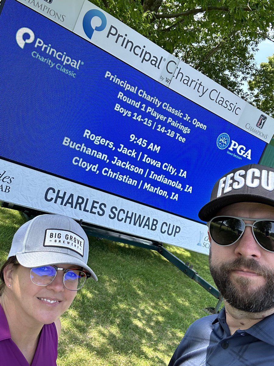 jon_rogers's tweet image. Well played Iowa Junior PGA. Cool event having the juniors play before the Champions event at Wakonda. @iowapga