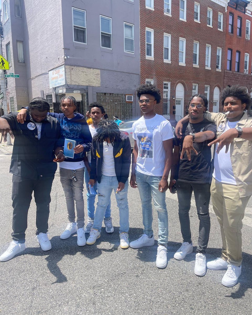 2100jbipp's tweet photo. For yungeen we tryn make a nigga heart stop💔 #E4Y #LLYUNGEEN💚 https://t.co/Oh6aHvpulp