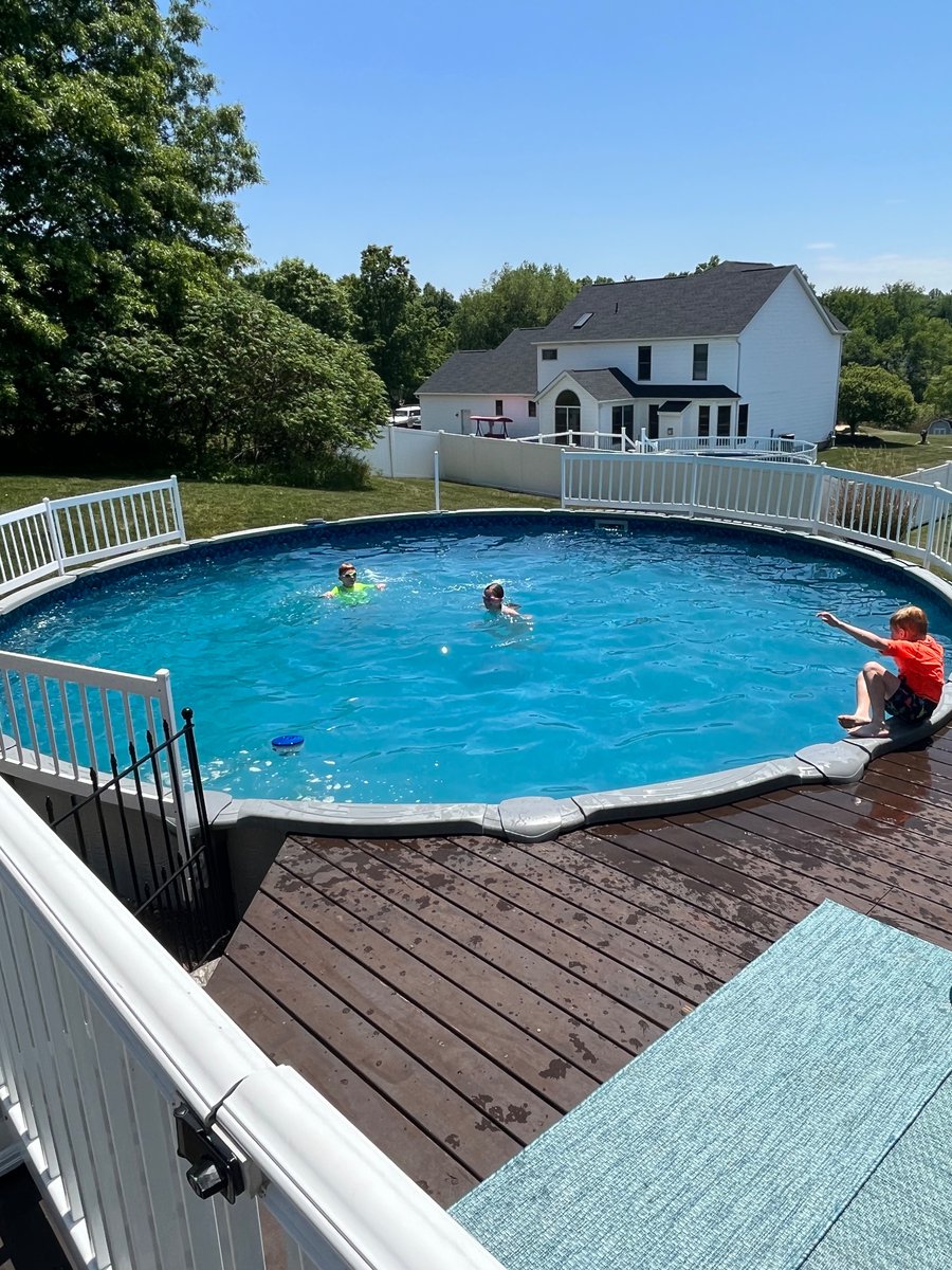 Alan Vanderink tweet media