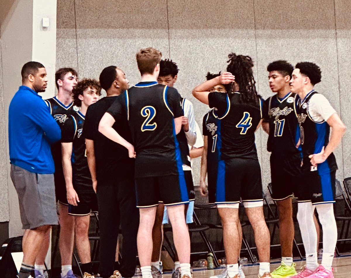 We went 3-1 at the Nxt Pro Session 9 in OKC. Proud of our 17-3 record overall during the Spring. We lost a close one down the stretch this past weekend. I have to make sure we execute better at the end of games, so that's on me. But we'll be ready for the July run ✈️✈️✈️