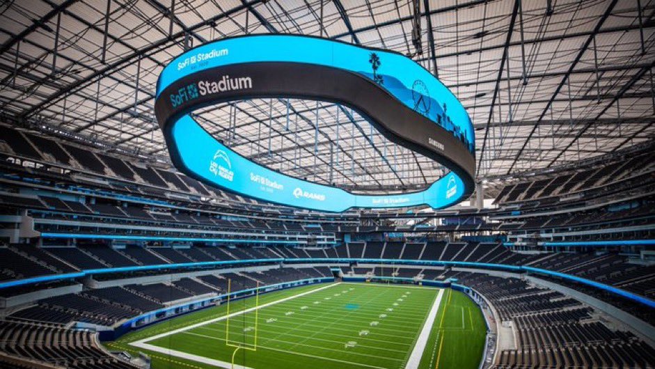 thisisforwtour's tweet photo. TWICE will kick off the North American leg of the ‘READY TO BE’ World Tour in 12 days in Los Angeles at @SoFiStadium 

#TWICE_5TH_WORLD_TOUR https://t.co/tWjTUI1YQj