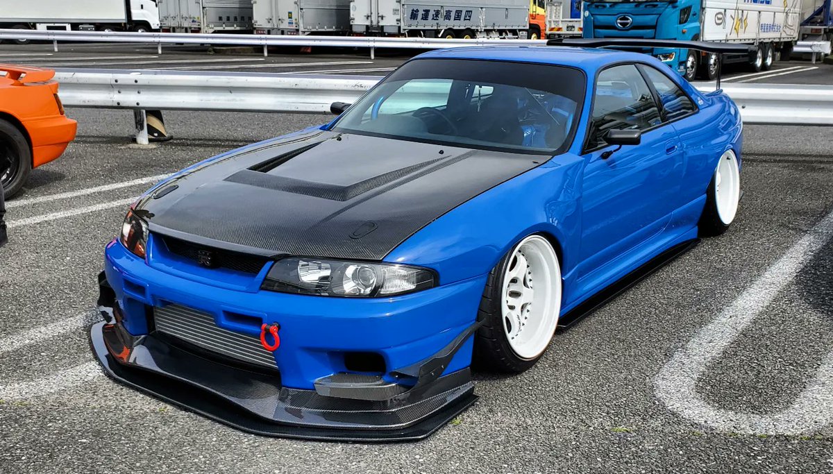 jdmglobalWH's tweet photo. 1 of 188 R33 GTR LM Limited in Champion Blue - much rarer than Midnight Purple!
#DaikokuPA #R33 #GTR #RB26dett #BCNR33 #R33LM #R33GTR #rb26 #workwheels #workmeister #fastandfurious #tokyodrift #wangan #jdm #stance #fitment #hellaflush https://t.co/Dgo3yc3JaK