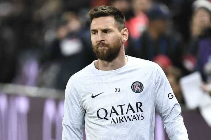 futebol_inter12's tweet photo. Com esse gol, Messi se tornou o maior artilheiro da história das Top-5 ligas europeias, ultrapassando Cristiano Ronaldo:

• Messi: 496 gols em 577 partidas
• Cristiano: 495 gols em 626 partidas https://t.co/1bDmd8CLua